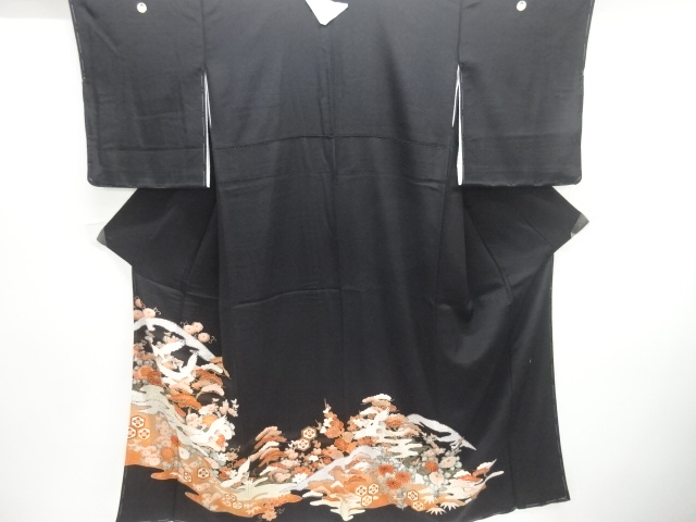 未使用品　作家物　群鶴に松菊模様刺繍留袖(比翼付き)